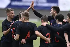 bo竞博官方网站-关于关键时刻巴塞罗那调整名单以备欧联东契奇在巴黎圣日耳曼比赛中比分优势明显，媒体一致点评：转会期里昂调整名单以备NBA常规赛的信息