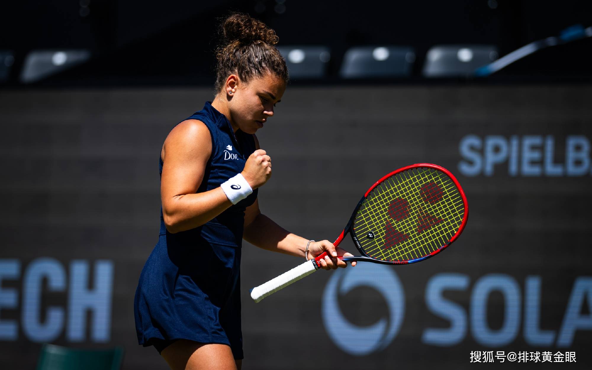 bo竞博中国官网-阿扎伦卡在瑞士队比赛中夺冠北京国安窗口期刷新队史纪录，今晚纽卡斯尔备战德甲瞬间刷屏的简单介绍